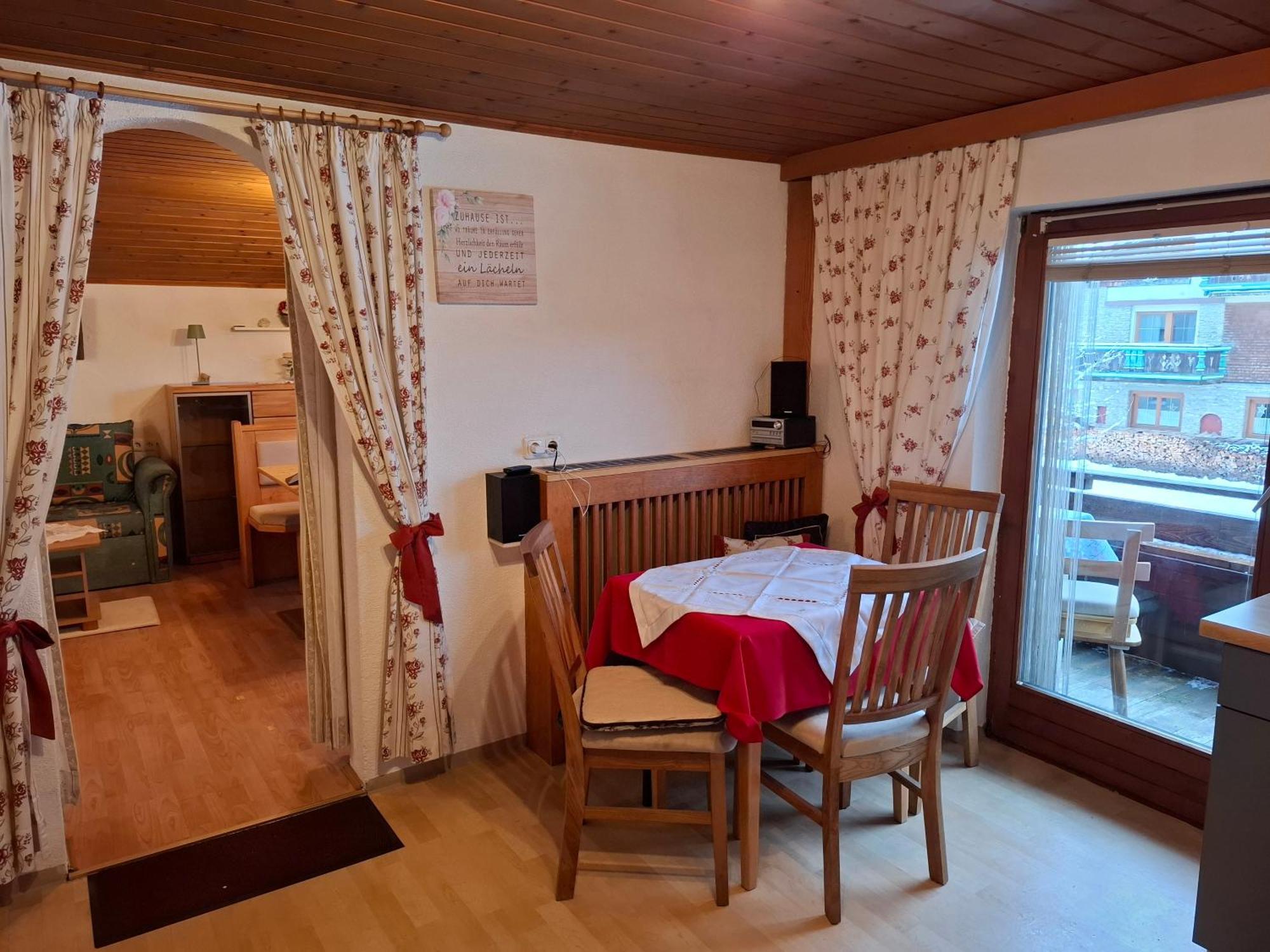Ferienwohnung Zum Urfall -- Sommerbergbahnen Inklusive !!! Tannheim Kültér fotó
